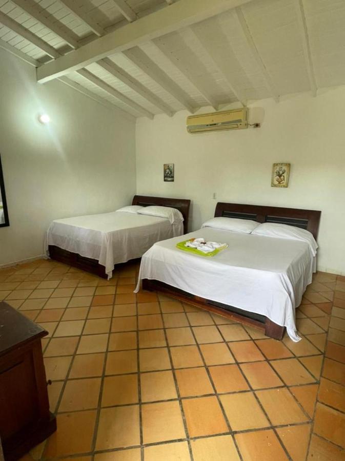 Hotel Candilejas Puerto Berrio Zewnętrze zdjęcie